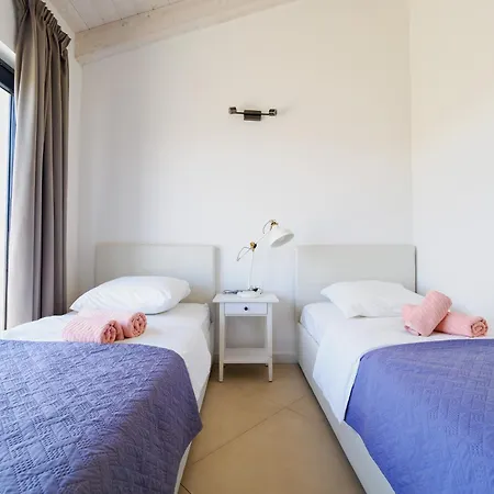 Villa Sea View Sun Sea & Fire *
