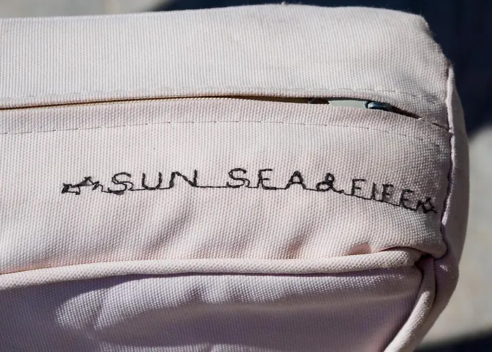 Sea View Sun Sea & Fire 别墅 *